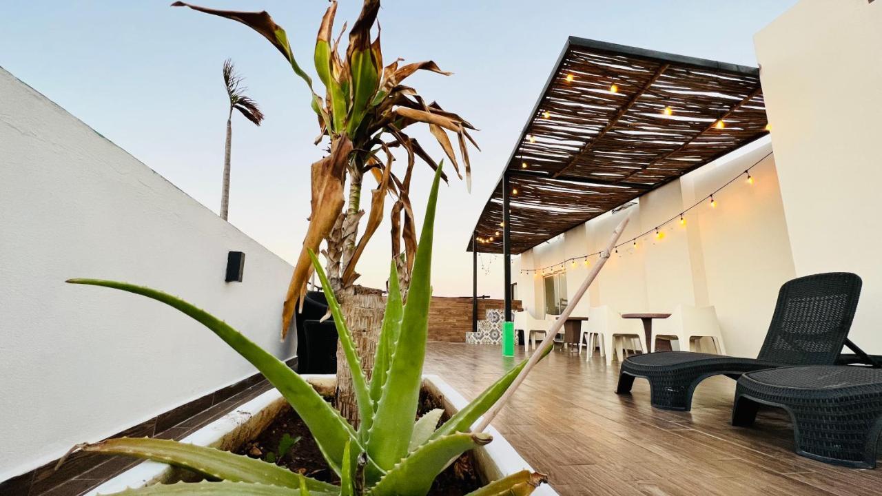 Hotel Mayari Holbox Ilha Holbox Exterior foto Rooftop at the hotel